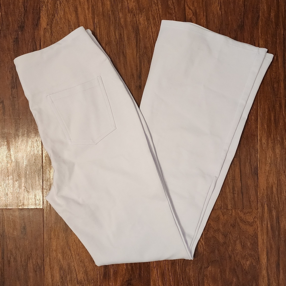 White Women's Pull-On Wide Leg Pants